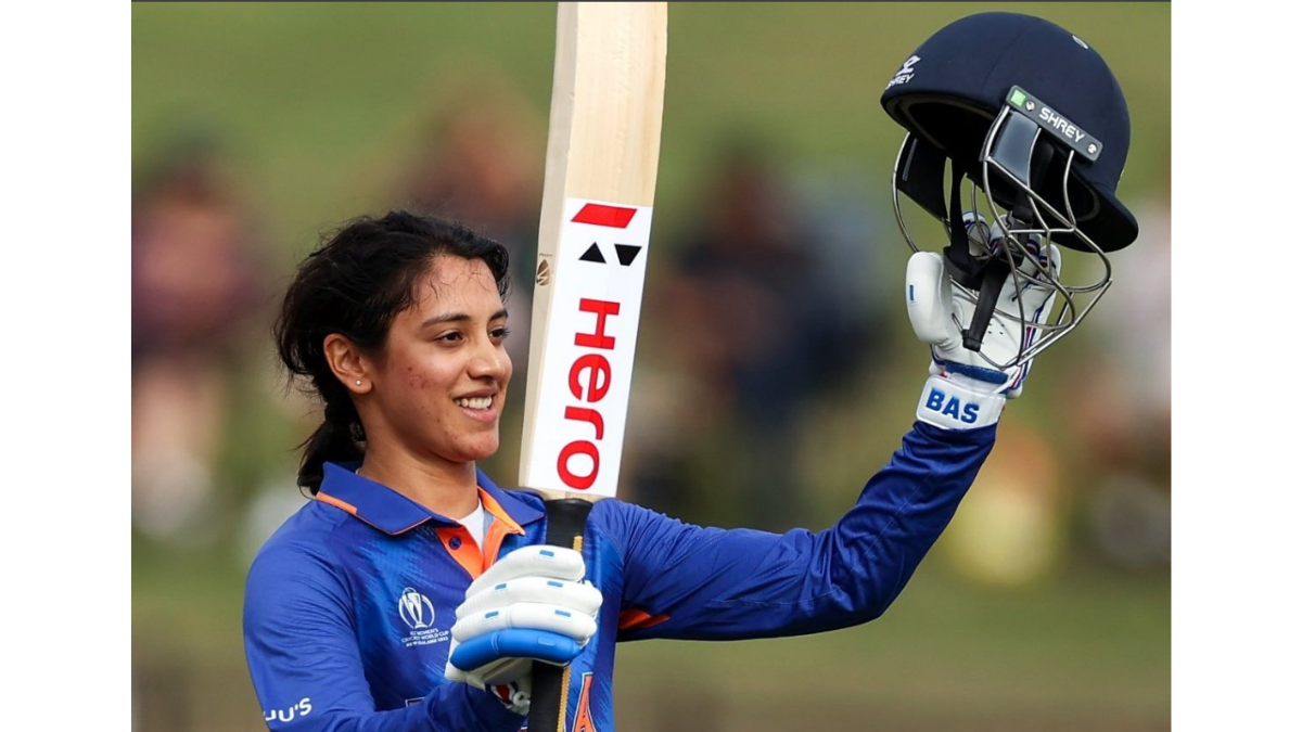 Smriti Mandhana 1st Indian to Sign WBBL Contract!