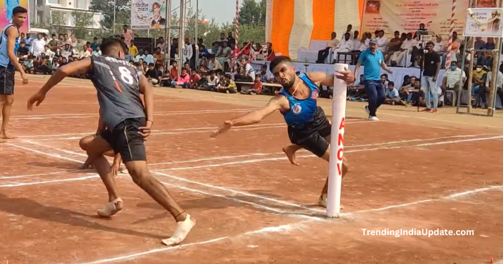 Kho Kho players: A Famous Indian Sport